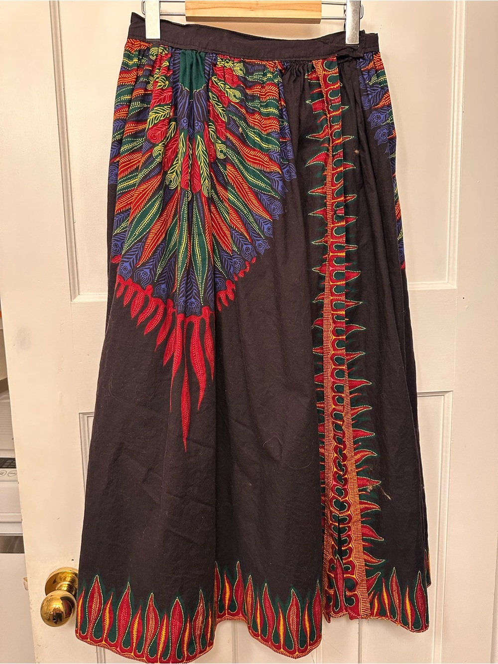 ⭐️ Handmade Small 28” waist  Skirt with Colorful Motif